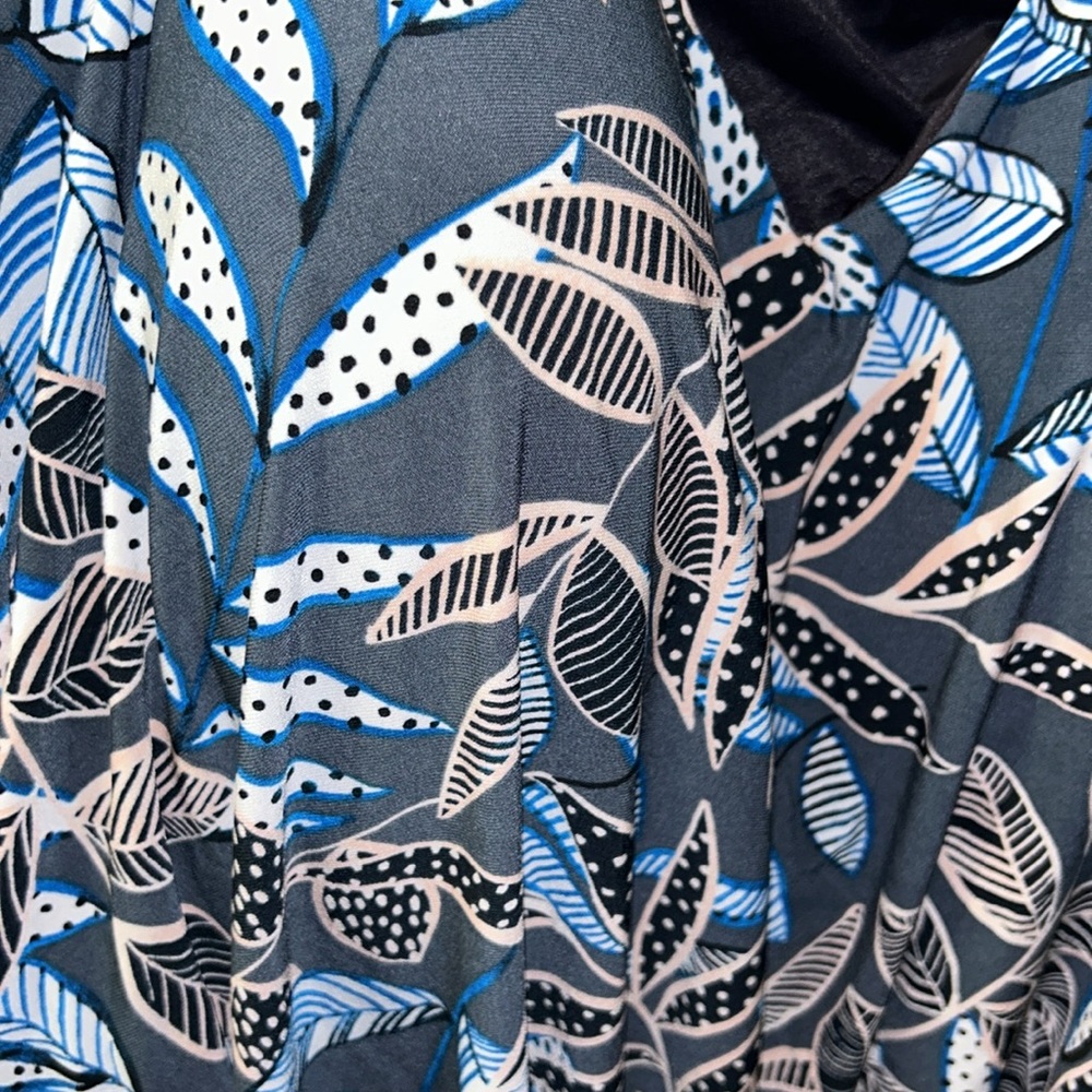 New Dreamsuit swim top - Picture 4 of 9